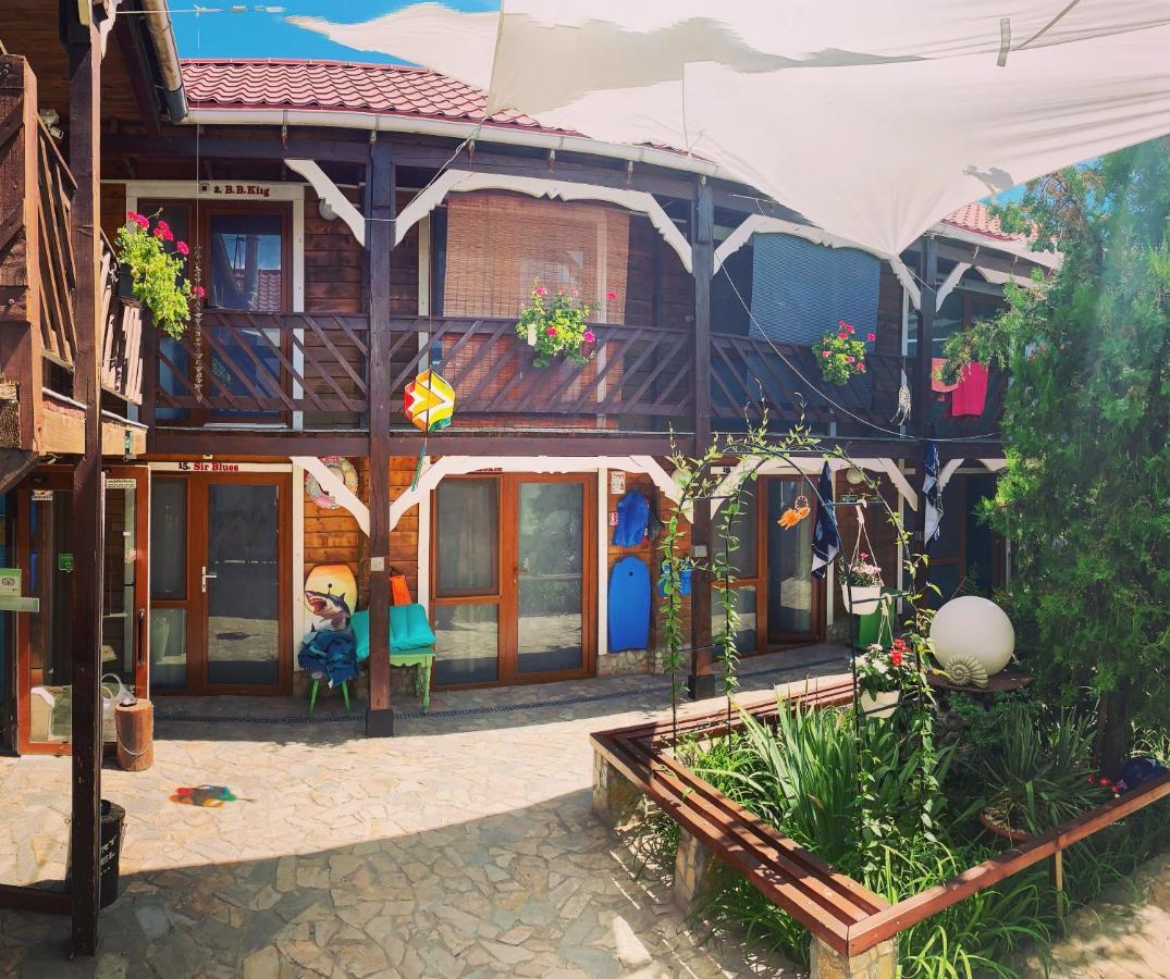 Bazart Vama Veche Hostel Ngoại thất bức ảnh