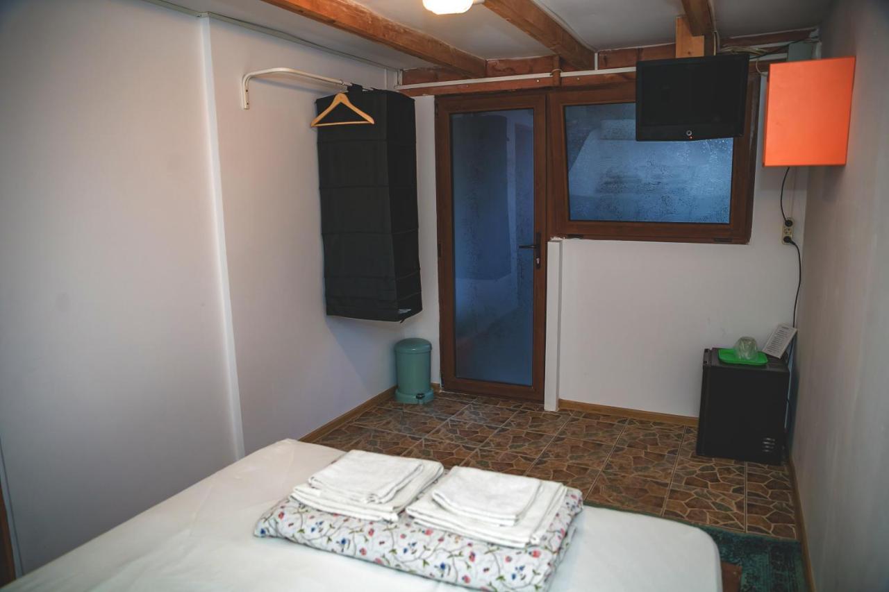 Bazart Vama Veche Hostel Ngoại thất bức ảnh