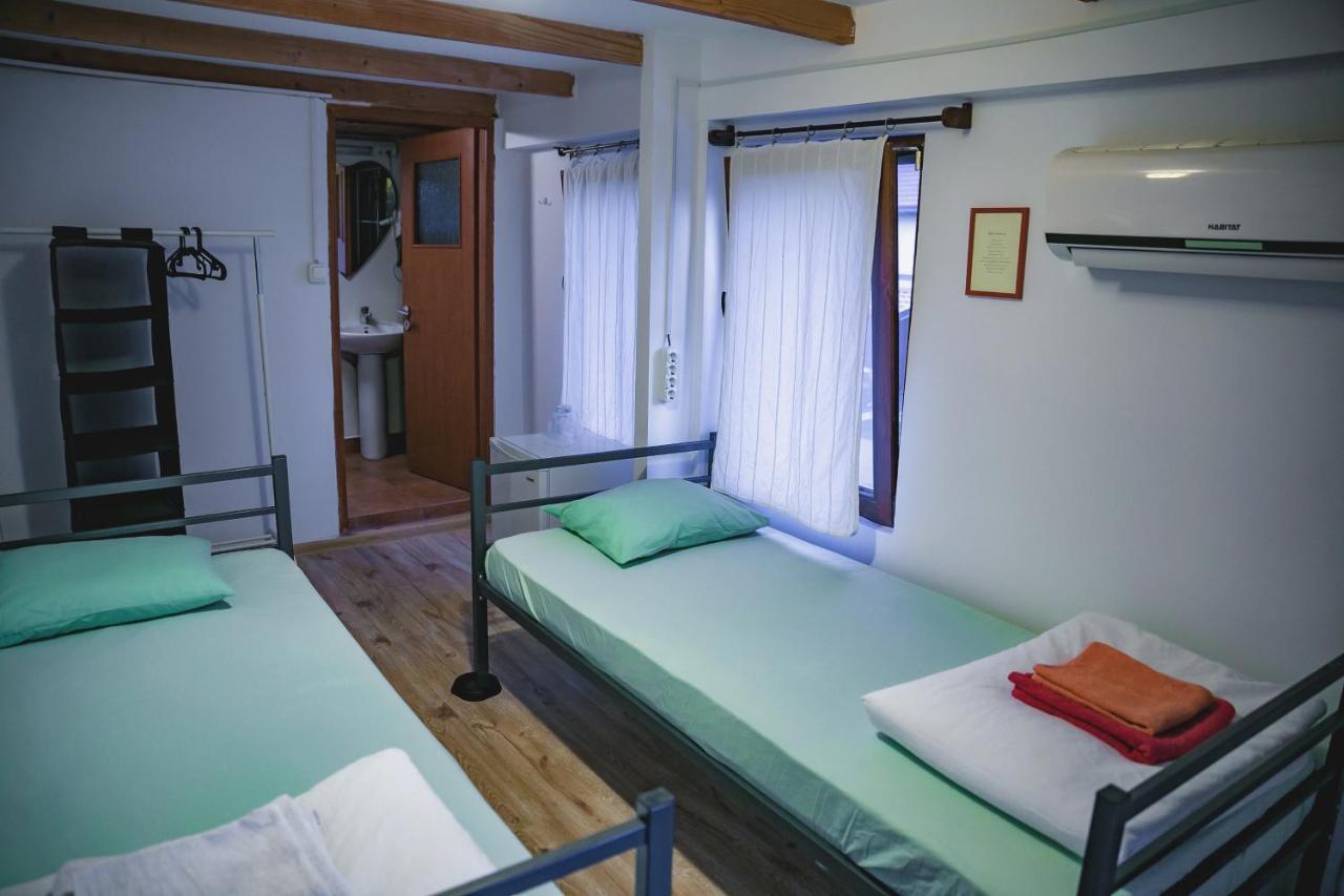 Bazart Vama Veche Hostel Ngoại thất bức ảnh