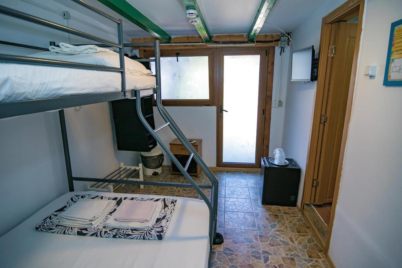 Bazart Vama Veche Hostel Ngoại thất bức ảnh