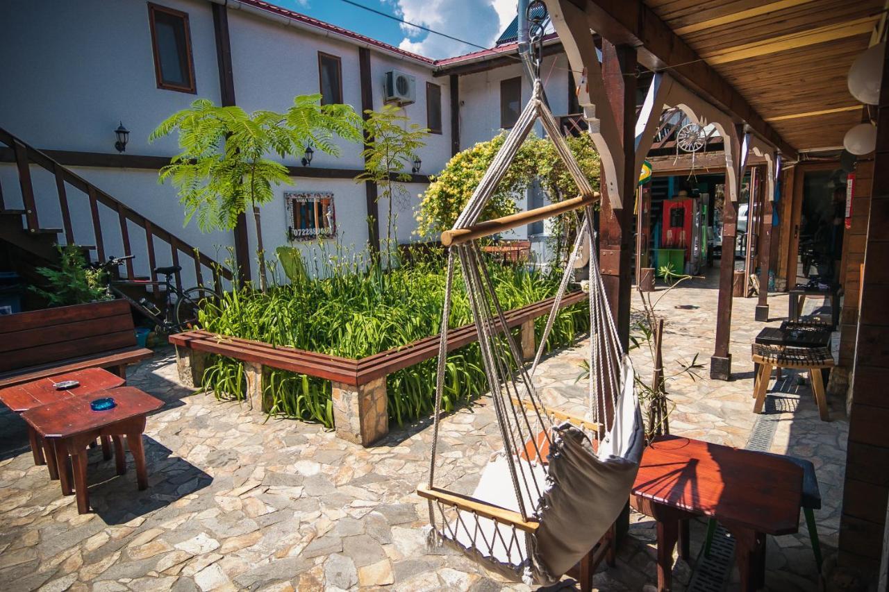 Bazart Vama Veche Hostel Ngoại thất bức ảnh