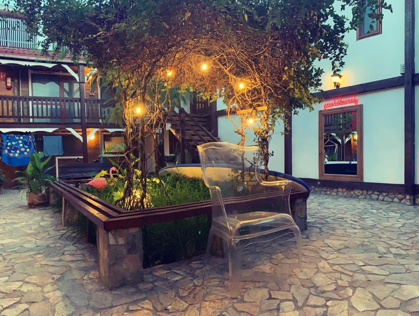 Bazart Vama Veche Hostel Ngoại thất bức ảnh
