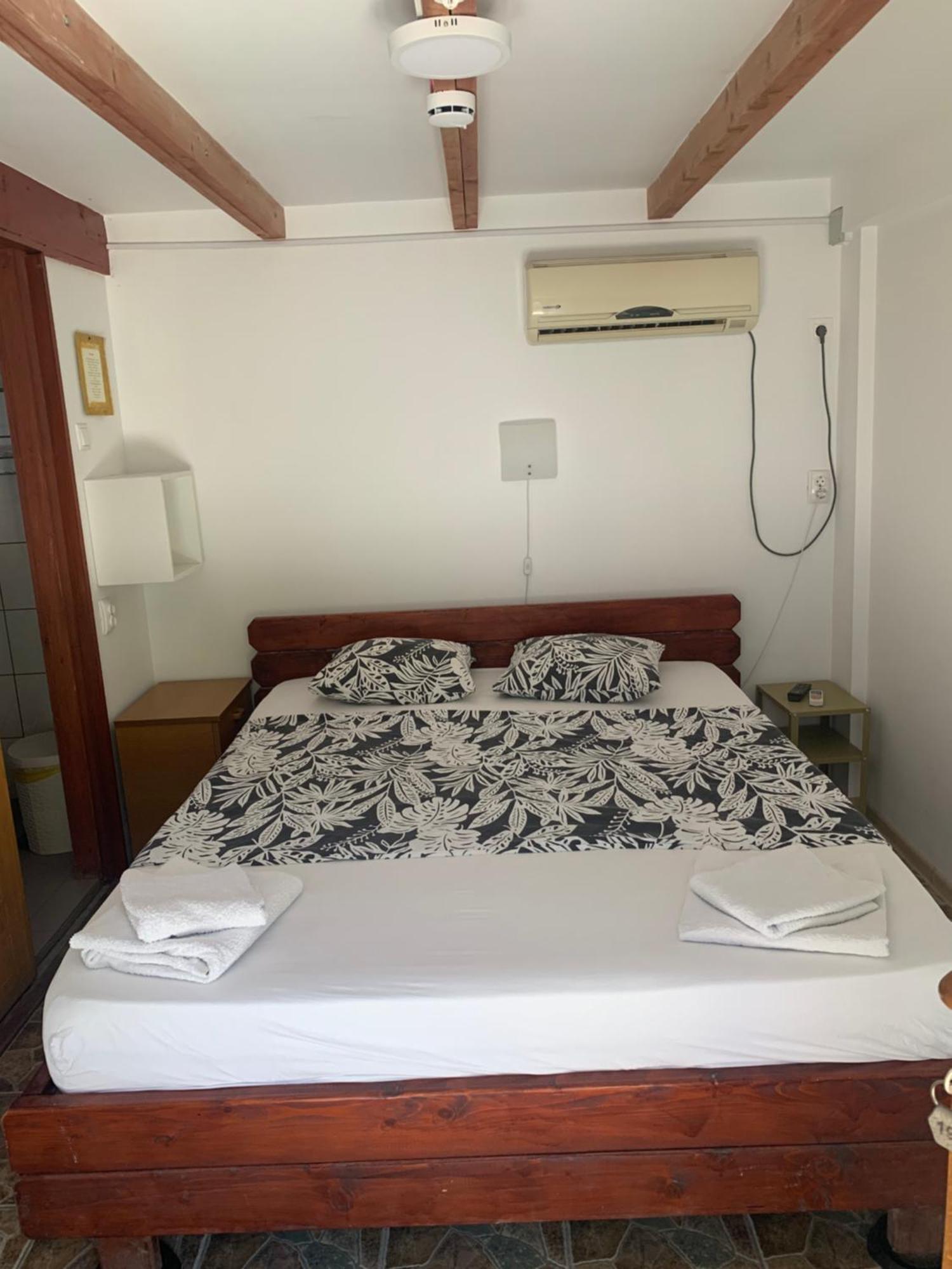 Bazart Vama Veche Hostel Ngoại thất bức ảnh